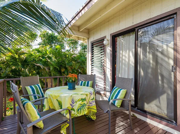 1365 Aalapapa Dr #A, Kailua, HI 96734