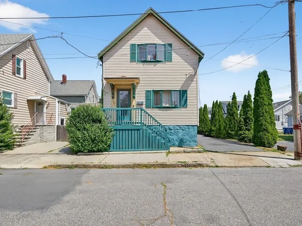 366 Ash St, New Bedford, MA 02740