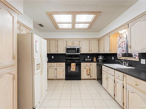 5th image of 1582 S Gastel Cir