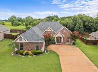 52 Cedar Bayou Cir, Pottsboro, TX 75076