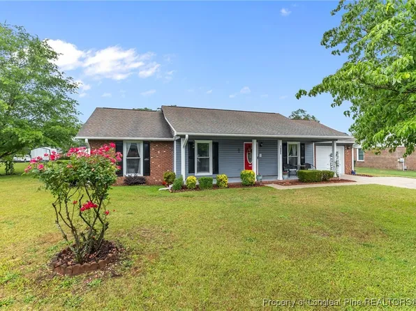 1005 Oakstone Dr, Fayetteville, NC 28314