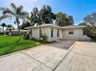 404 Maplewood Dr, Oldsmar, FL 34677
