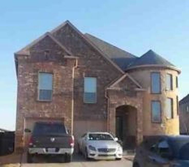 1st image of 413 Burberry Dr