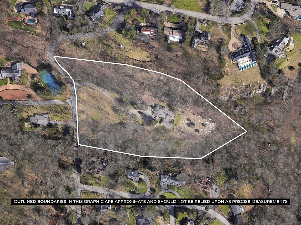 7th image of 1001 Fleetwood Dr