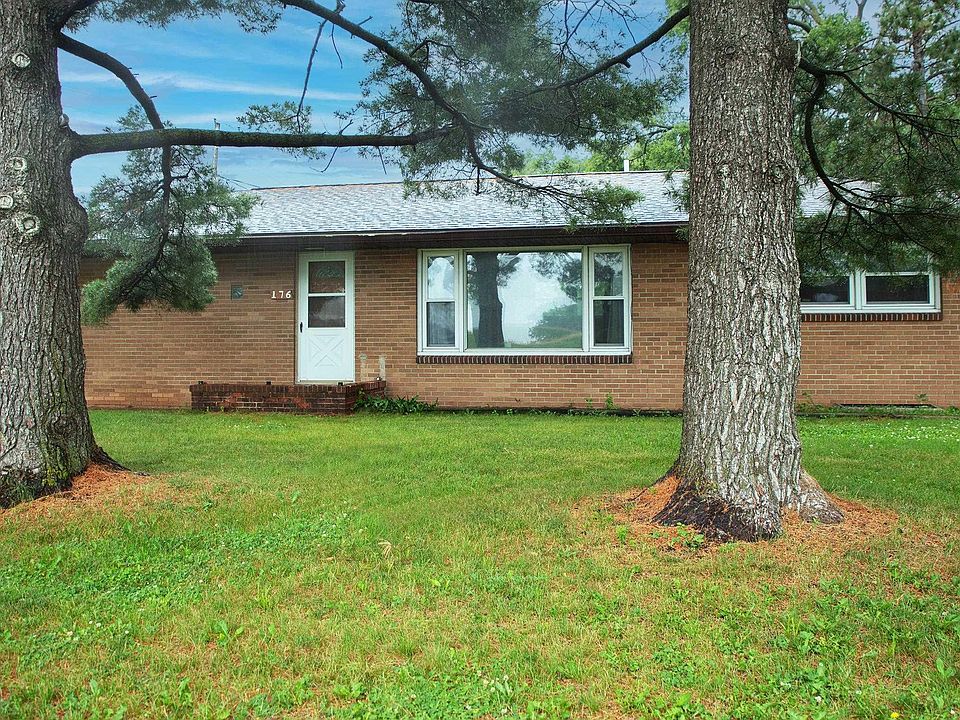 1st image of 176 River Forest Rd