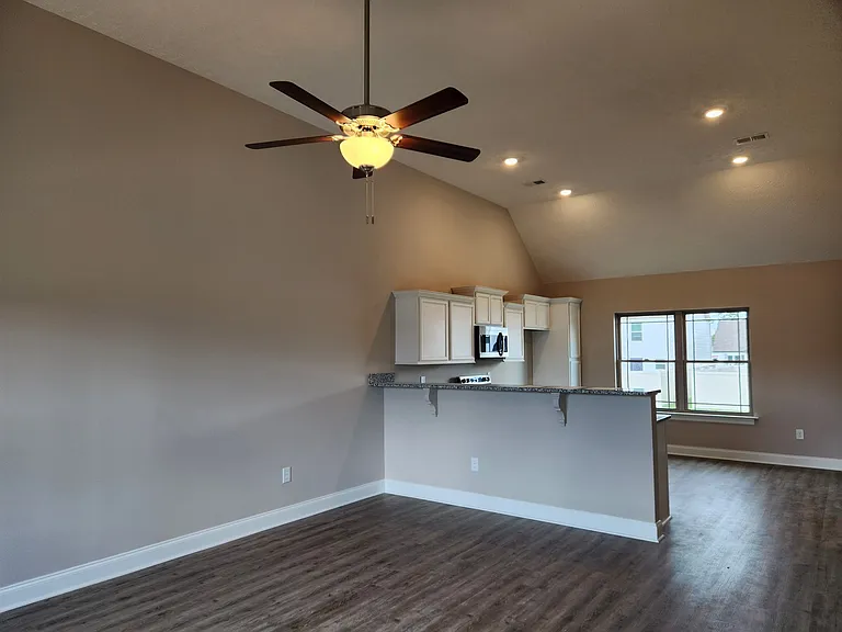 2853 Valley Farms Dr — Photo 5