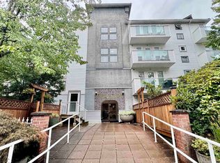 2983 Cambridge St #403, Pt Coquitlam, BC V3B 7N7