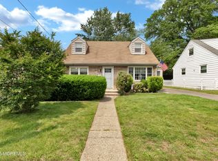 207 New York Ave, Bergenfield, NJ 07621