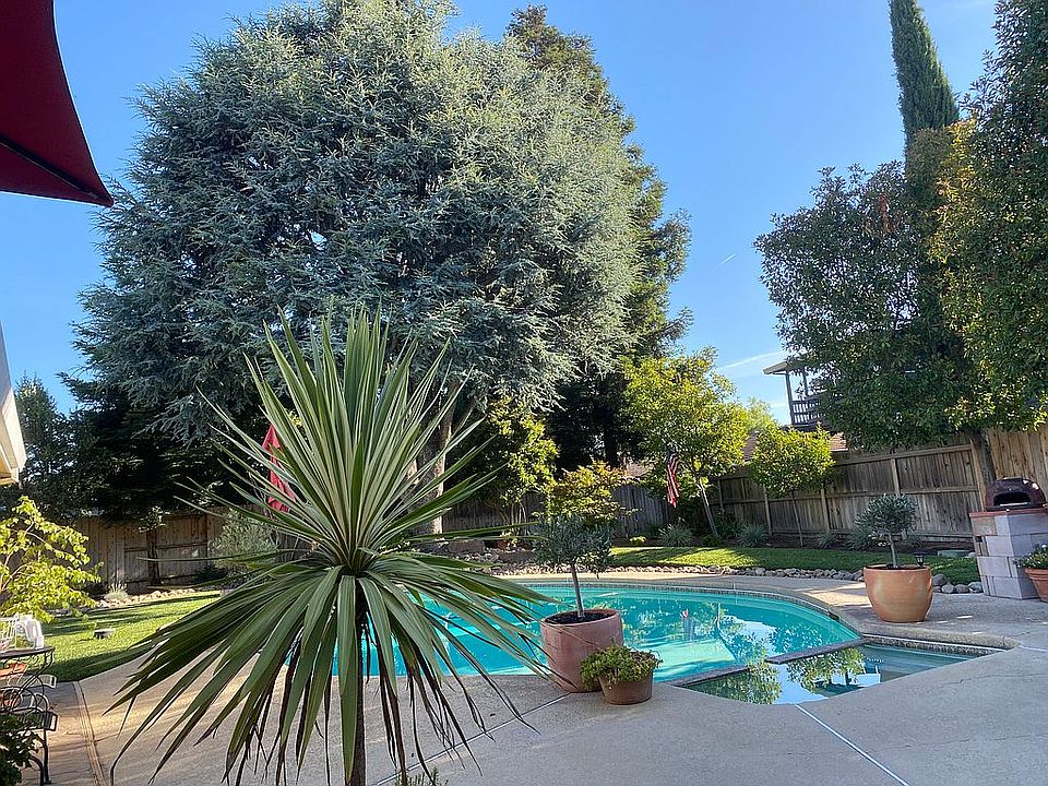 Huge yard