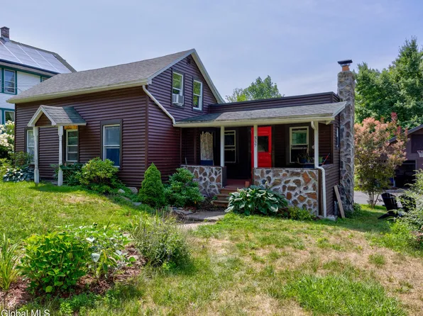 337 Hoags Corners Road, Averill Park, NY 12018