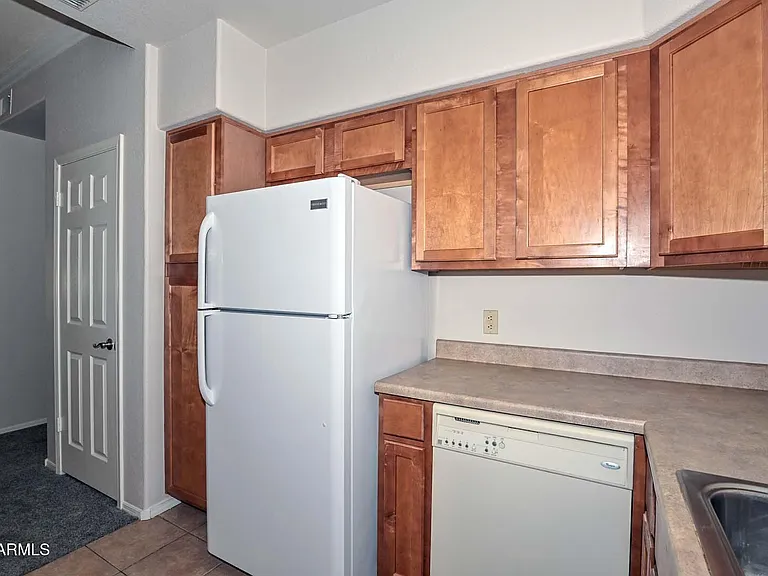 750 E Northern Ave #1100 — Photo 5