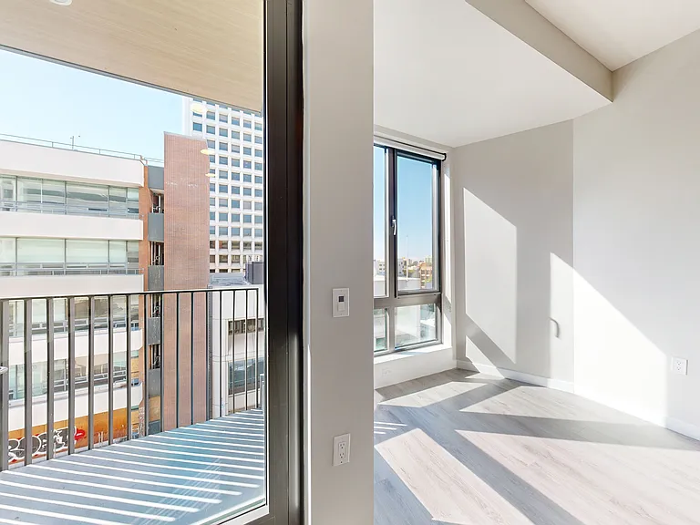 Residences at Lake Merritt — Photo 64