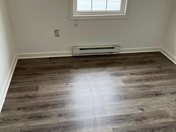 3rd image of 10126 Saint George Cir
