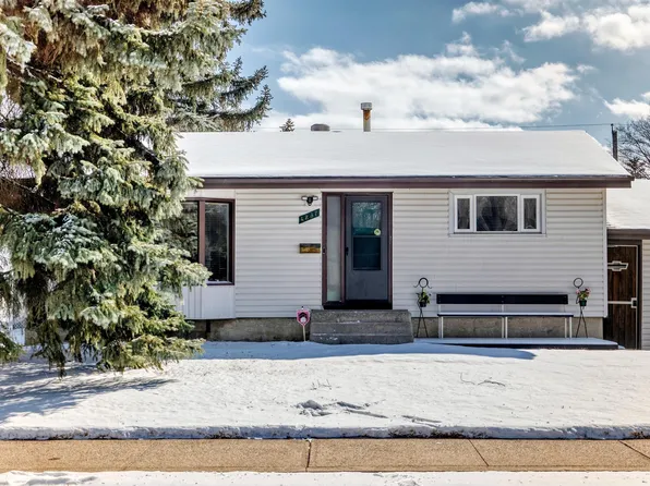 4237 116th Ave NW, Edmonton, AB T5W 0W9