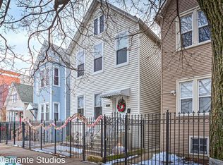 2132 N Point St #2, Chicago, IL 60647