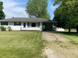 1512 E 18th Rd, Streator, IL 61364