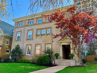 4386 Westminster Pl, Saint Louis, MO, 63108