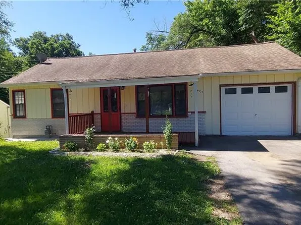 4905 Oakland Ave, Kansas City, KS 66102