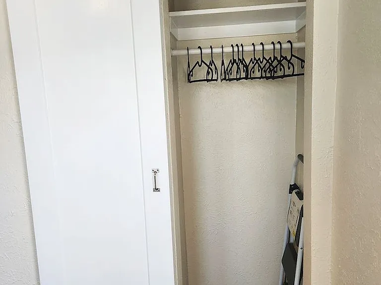 312 Vassar Dr SE — Photo 24