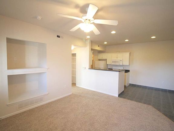 4th image of 11201 Montgall Ave #101