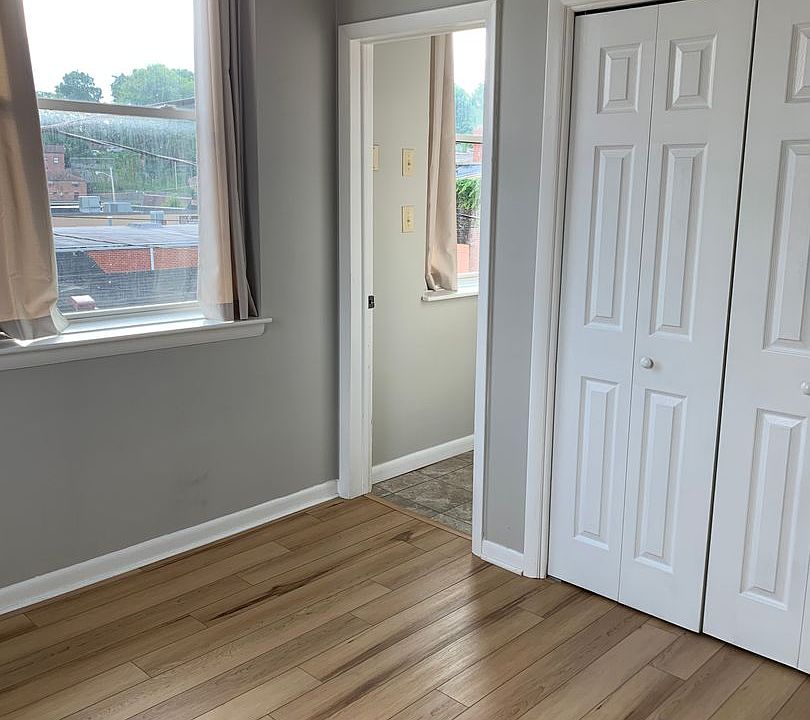 113 Broad Street 113 Broad St Marion VA Zillow