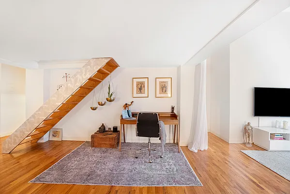 Sold by Compass | media 14