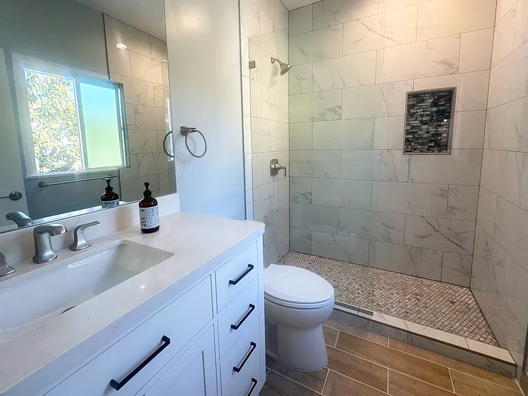 6318 Primrose Ave — Photo 10