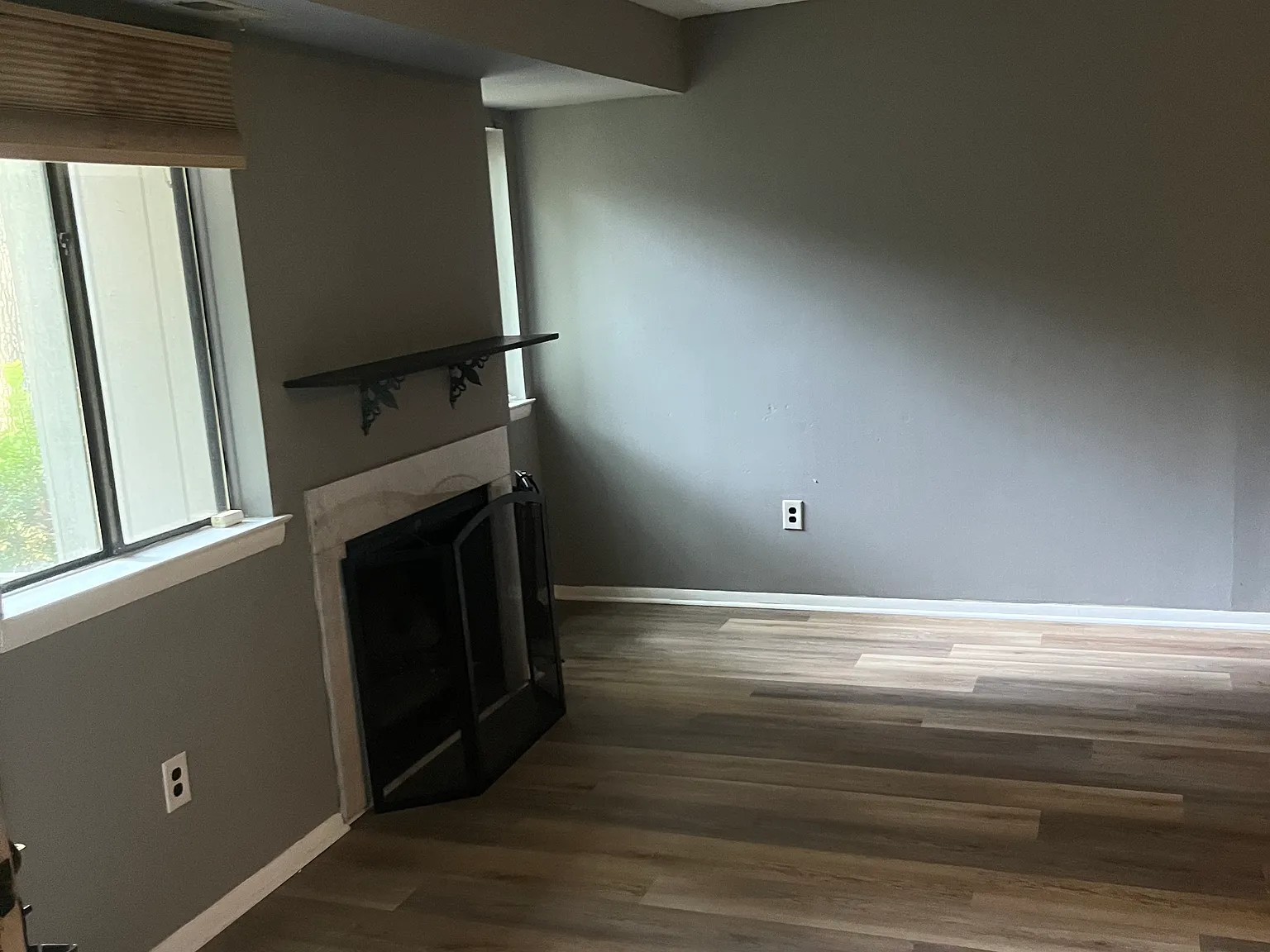 2 bed, 1296 sqft, $2,400 — Photo 3
