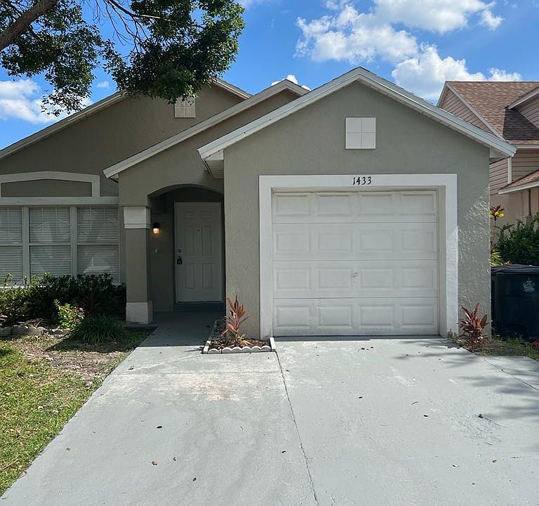 1st image of 1433 Daniels Cove Dr
