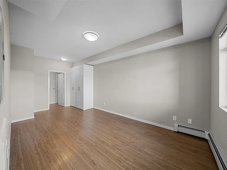 104 Mackenzie Way SW — Photo 21
