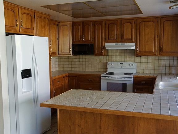 4th image of 6235 Syracuse Ln