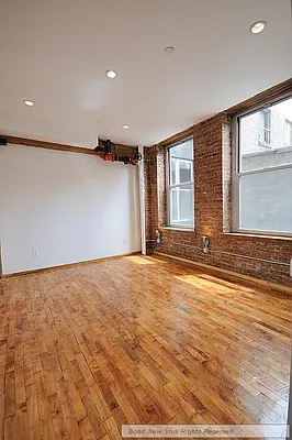 Rented by Bond New York | media 5