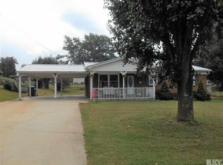 2377 Allendale Cir, Lenoir, NC 28645