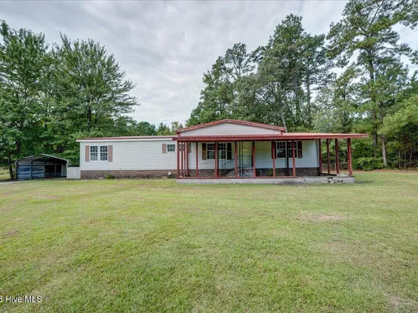 102 Gloria Court, Vanceboro, NC 28586
