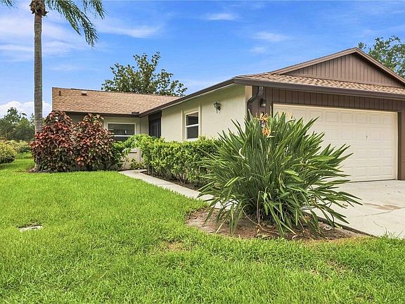 2nd image of 4756 OAK HILL DRIVE #16