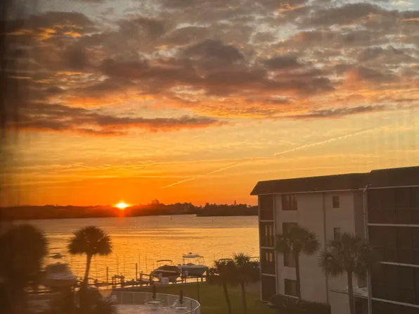 2424 N Federal Highway #407, Boynton Beach, FL 33435