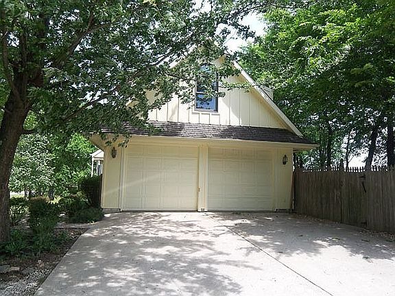 2 Car Attached Side Entry Garage