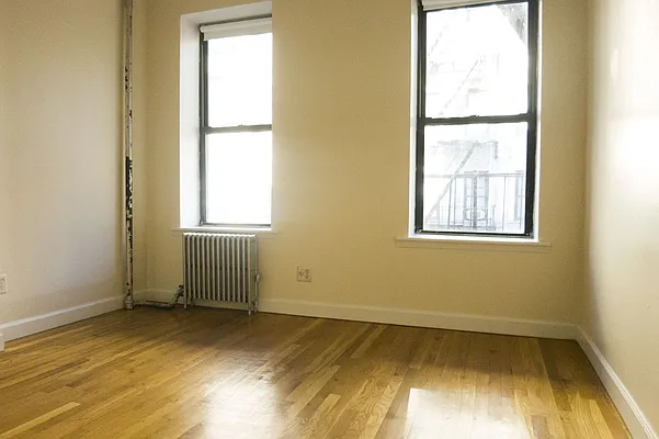 Rented by Crosstown Apartments NYC | media 9