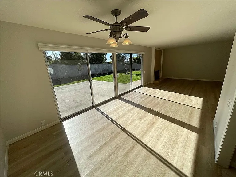 25372 Pacifica Ave — Photo 17