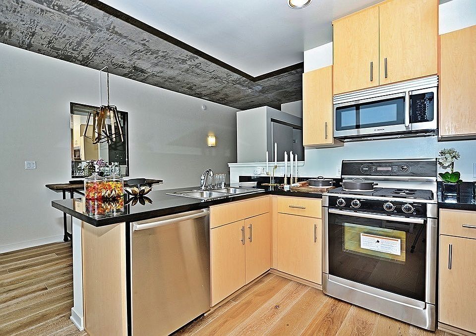 1st image of 382 Central Park W APT 15S
