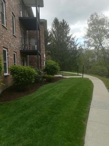 350 Neponset St APT E, Canton, MA, 02021
