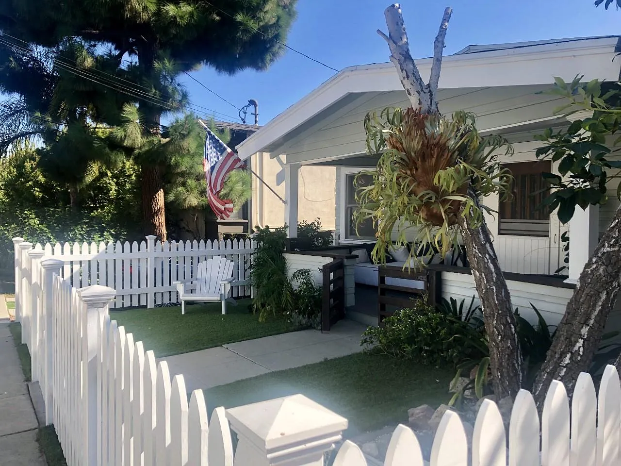 3 bed, 1400 sqft, $7,475 — Photo 2