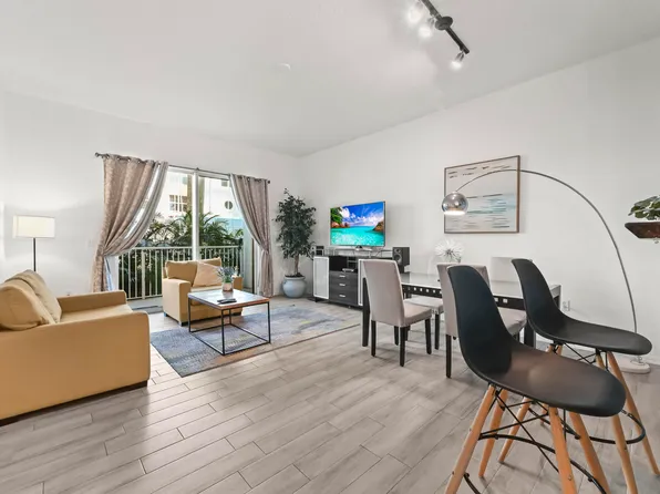 804 E Windward Way #122, Lantana, FL 33462