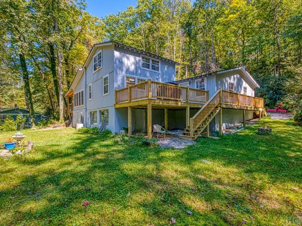 56 Spur Rd, Cashiers, NC 28717