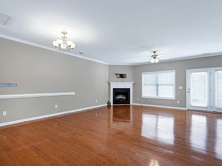 711-60 Keystone Park Dr — Photo 11