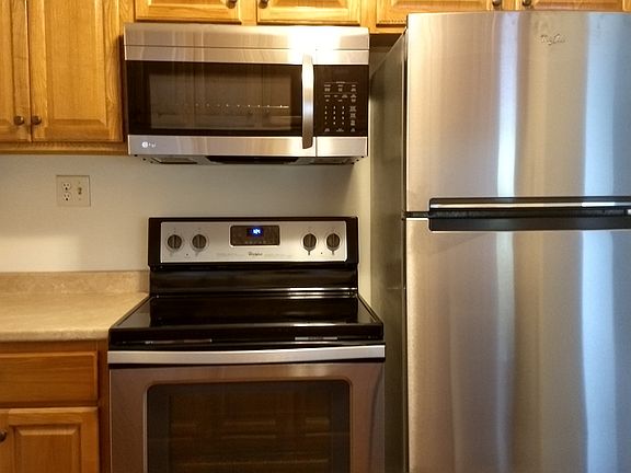 3rd image of 38365 North Ln APT G206