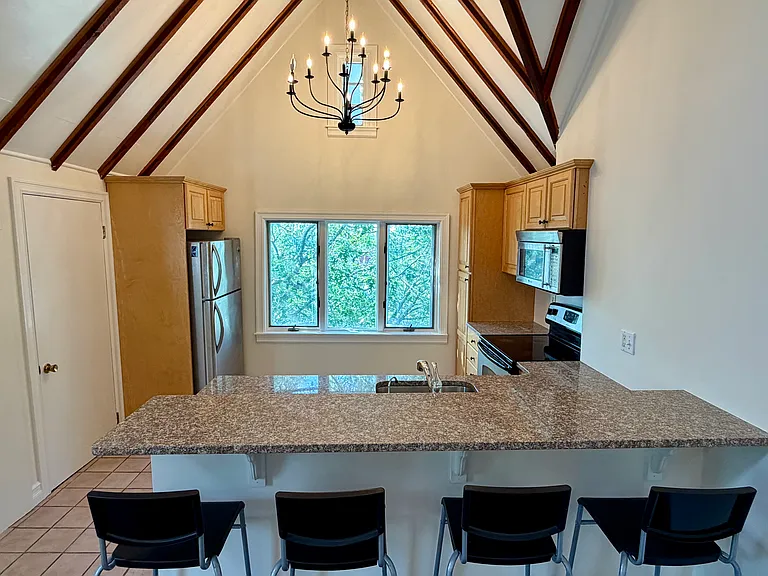 217 Clifton St #2 — Photo 3