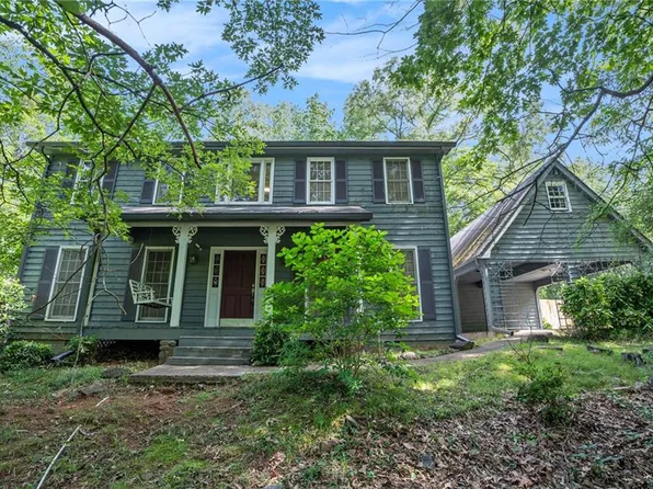 1580 Oak Creek Dr, Marietta, GA 30066