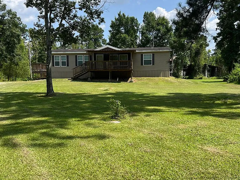 19310 Gourdon Ln — Photo 1