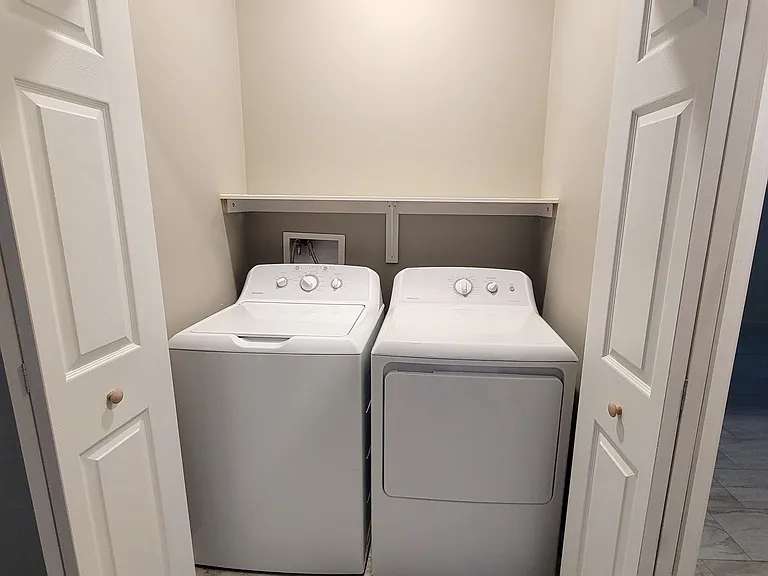 1334 W Talisman St #2 — Photo 10